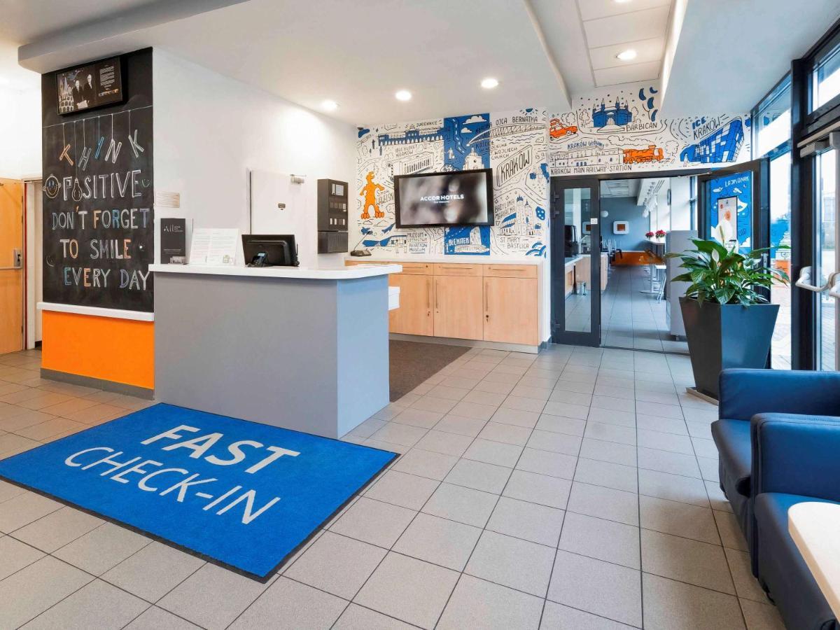 Ibis Budget Krakow Bronowice ภายนอก รูปภาพ