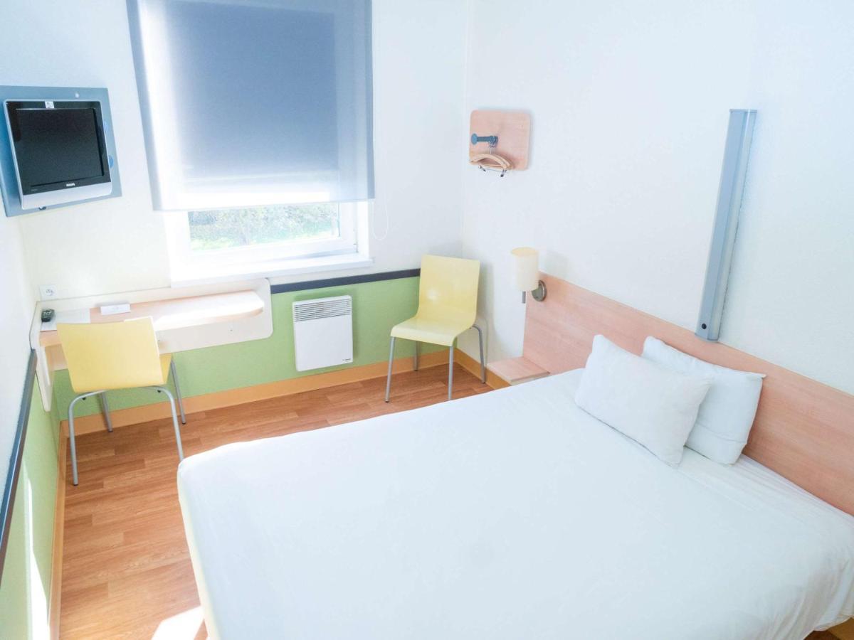 Ibis Budget Krakow Bronowice ภายนอก รูปภาพ