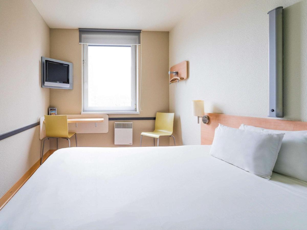 Ibis Budget Krakow Bronowice ภายนอก รูปภาพ