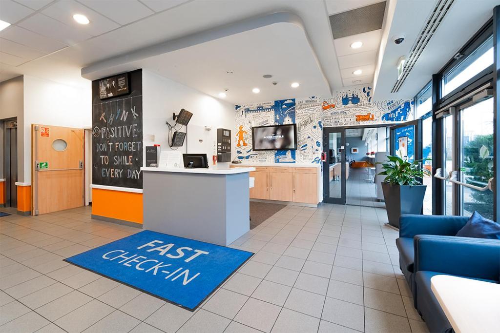 Ibis Budget Krakow Bronowice ภายนอก รูปภาพ