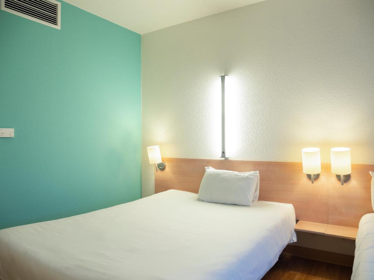 Ibis Budget Krakow Bronowice ภายนอก รูปภาพ